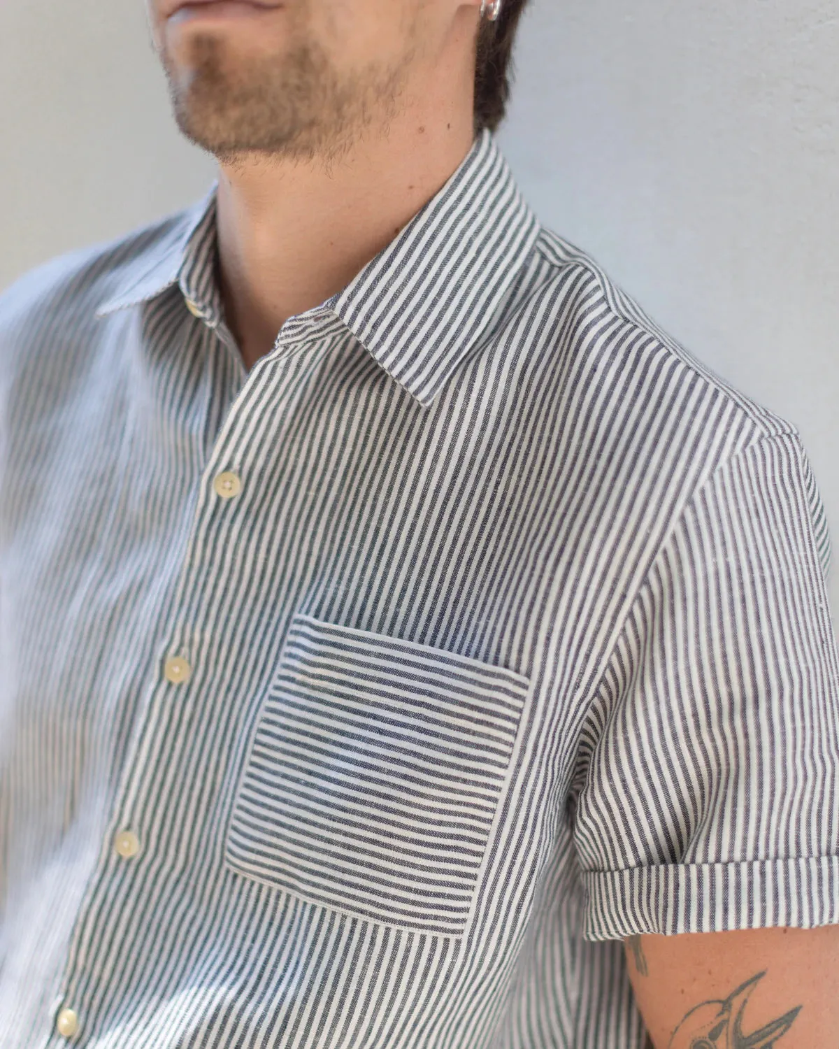 Alex Crane Lines Ola Linen Shirt