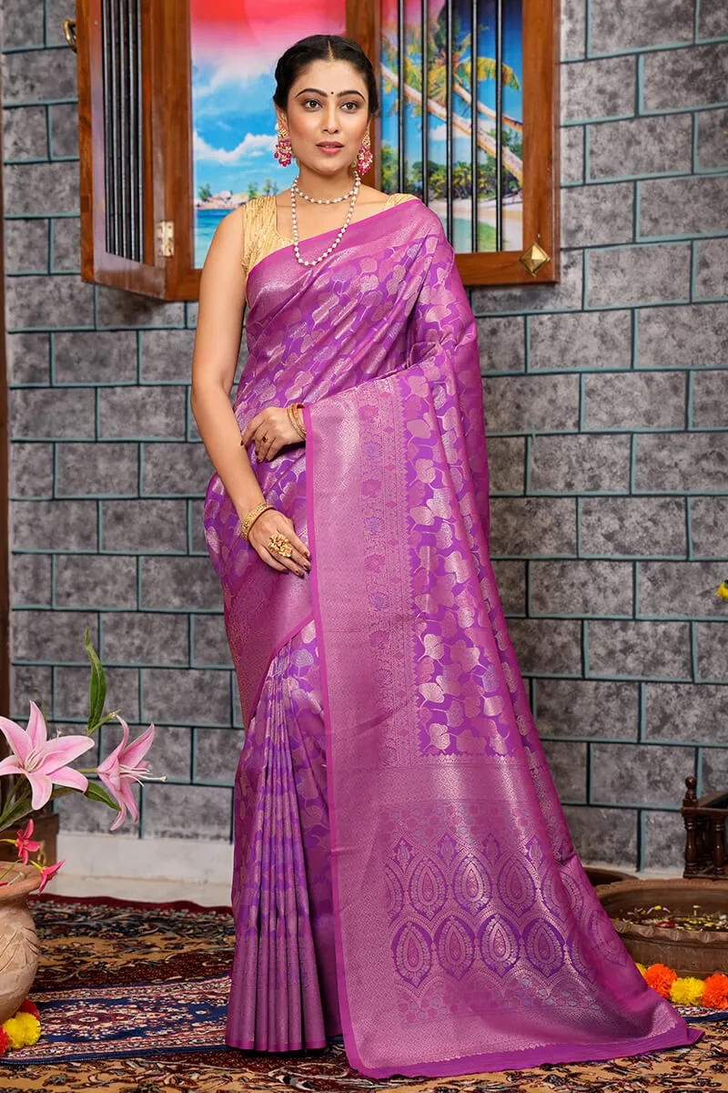 Captivating Purple Kanjivaram Silk Saree With Ravishing Blouse Piece