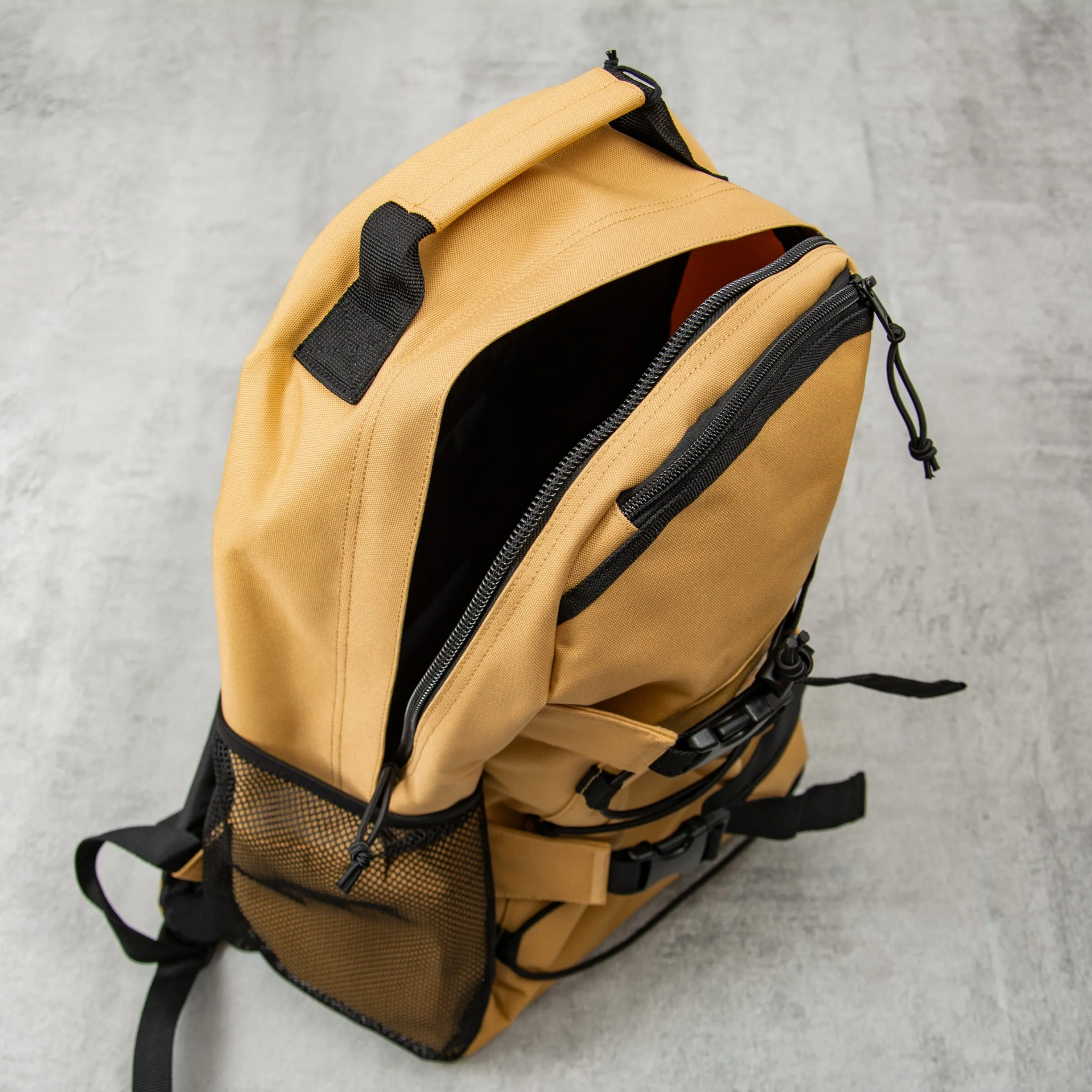 Carhartt WIP Kickflip Backpack - Bourbon