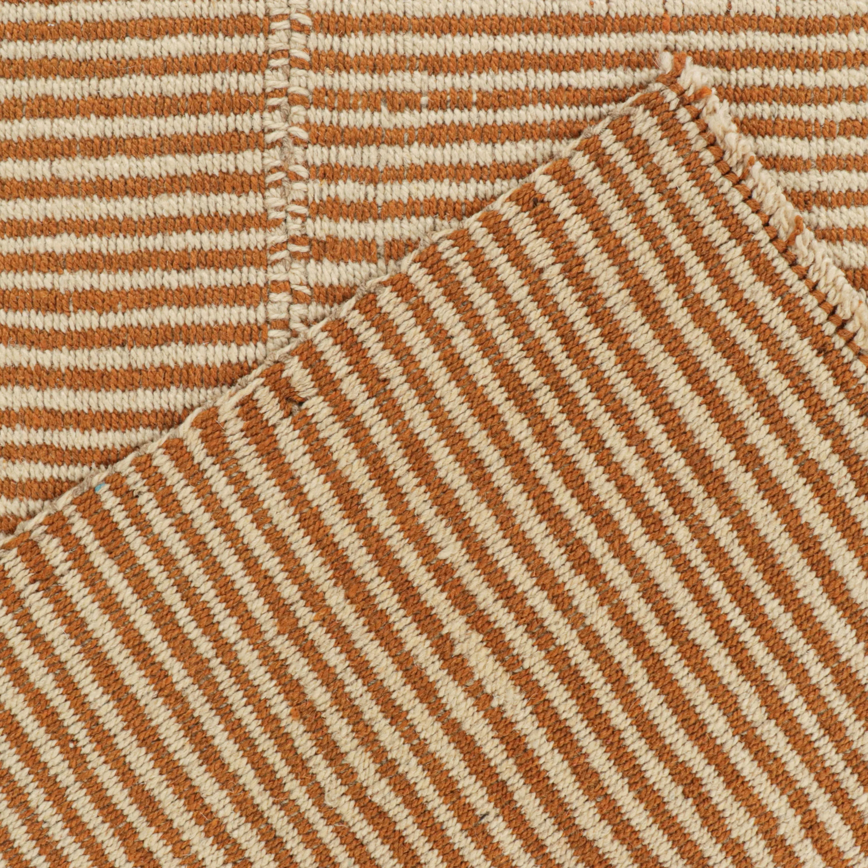 Contemporary Striped Kilim - 6'9" x 10'