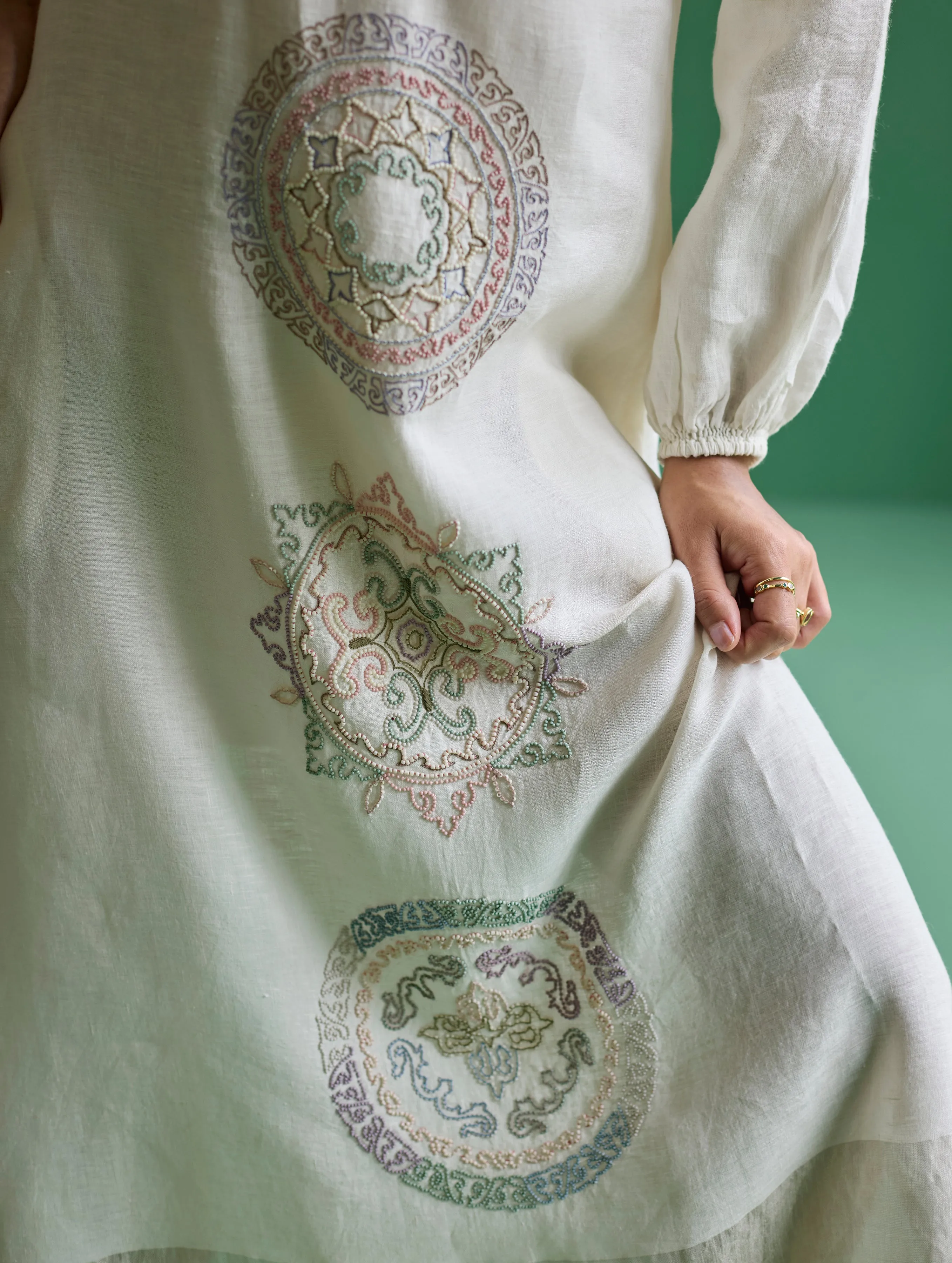 Eira Hand-Embroidered Linen Dress - Ivory