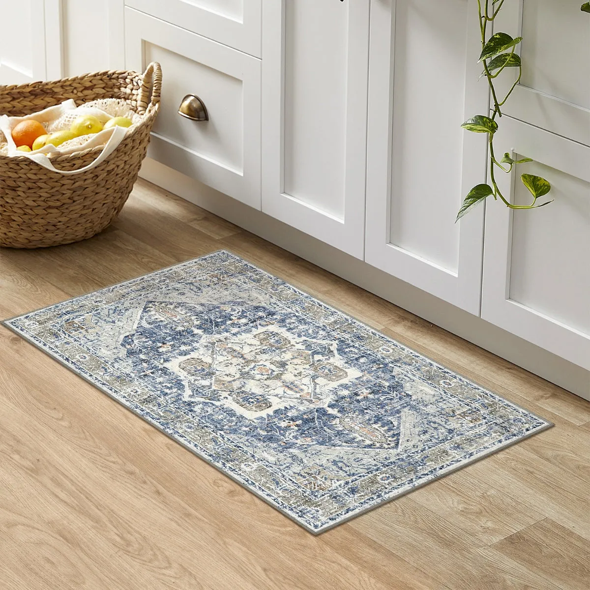 Harriet Traditional Medallion Distressed Blue Area Rug